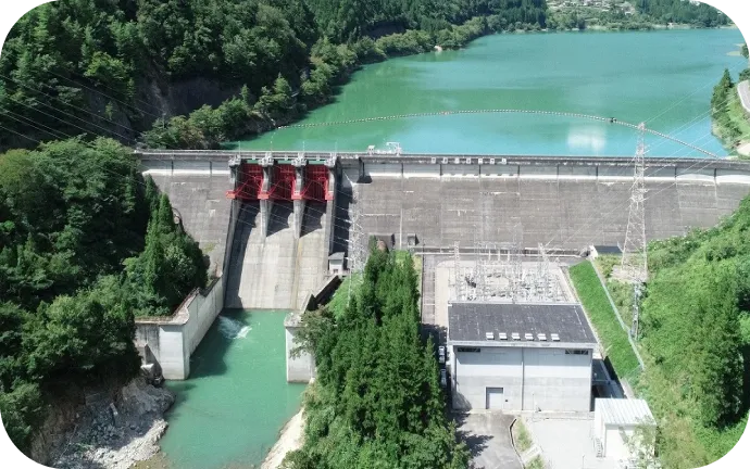 下呂市内に立地する水力発電電「馬瀬川第二水力発電所」