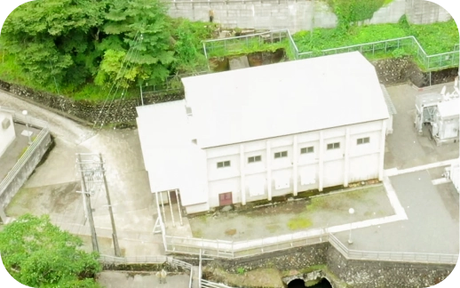 木島平村内に立地する水力発電「樽川水力発電所」